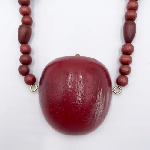 Vintage 90s Wooden Apple Beaded Necklace Teacher Artsy Unique Statement Jewelry Red