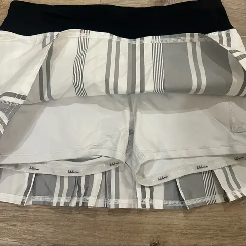 Lululemon  Run: Pace Setter Skirt Groovy Stripe Nimbus / Black Size 6 rare