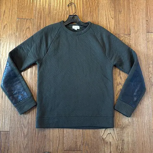 Club Monaco greenâtextured sweater genuine leather elbow sleeves xs