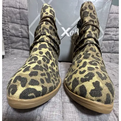 X-Appeal New In Box, Appeal Tan And Black Leopard Print Booties, Zip Back, Size 8