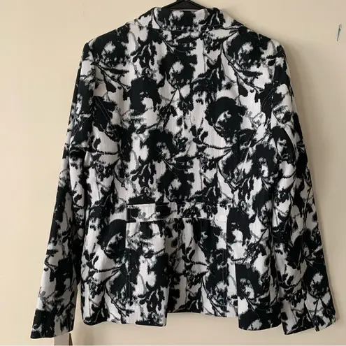Laura Ashley NWT Palm Beach Black & White Floral Blazer Size M