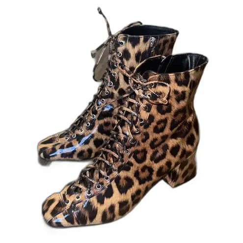 Schutz Kika Leopard Print Patent Leather Lace-Up Boot Shiny size 8.5B block heel