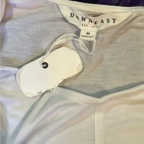 DOWN EAST white top size medium new with tag butterfly sleeves pleated