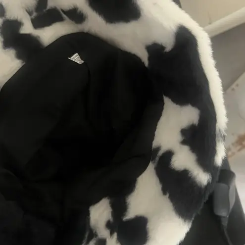 Faux Fur Cow Print Bucket Hat Black NWOT Boutique Western Coastal Cowgirl