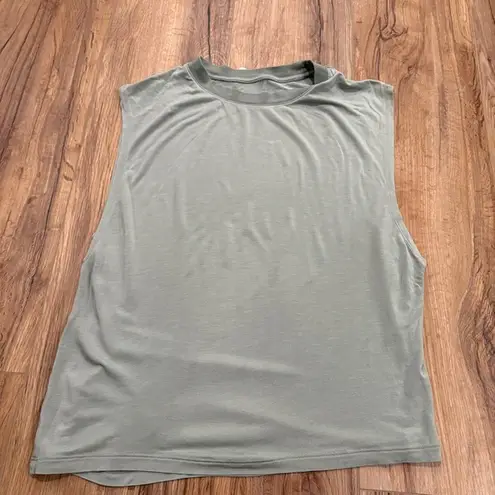 Girlfriend Collective Super Soft Tank Workout Gym Women’s Small Light Green