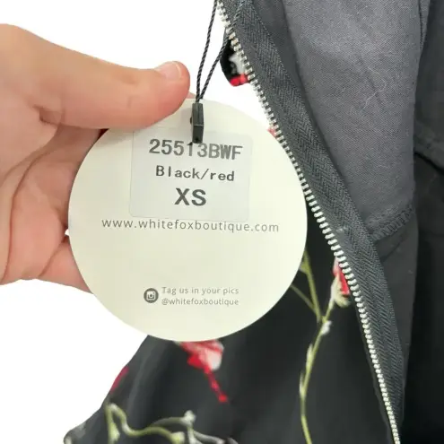 White Fox Boutique  Monte Carlo Mini Dress Black Red Floral Size XS‎