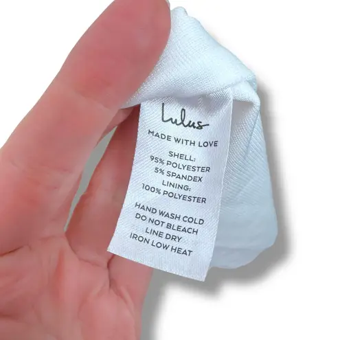 Lulus NWT Exceptional Romance White Off