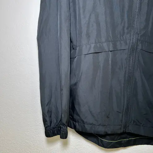 Hind Women's Black Lightweight Running Jacket Hooded Activewear windbreaker Size M