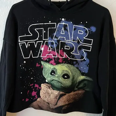 Star Wars The Child Grogu Yoda Black Paint Splatter Cropped Graphic Hoodie L