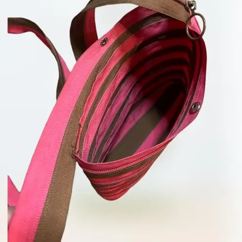Zip it Pink and Brown Crossbody Bag School, 2000s core Y2k