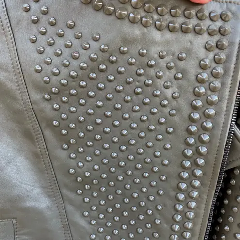 Nour Hammour Erin army green studded leather Biker jacket size FR 36 US 2 4 XS S