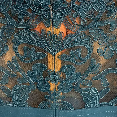 Tadashi Shoji Tadashi Soji size small bright blue dress. Form fitting with lace trim. - Image 5