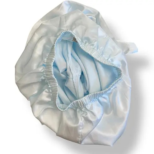 Vintage Barbizon Cuddleskin Pajama Set XL Blue Satin Lace Floral Embroidered