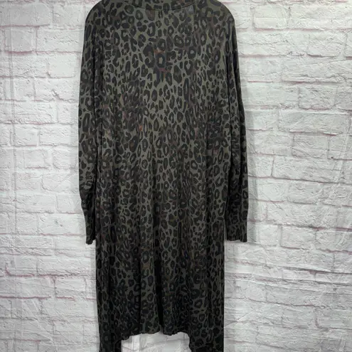 Terra & Sky Women's Plus Size Leopard Print Cardigan Size 1X