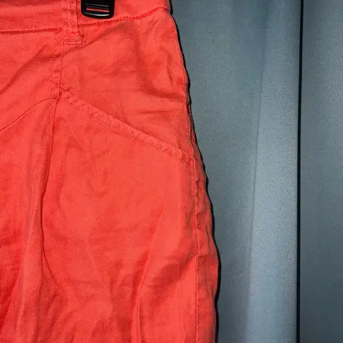 Liverpool coral colored shorts