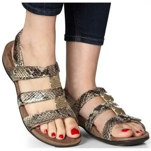 Vionic Rest Amber Natural Beige Snake Sandals in size 7