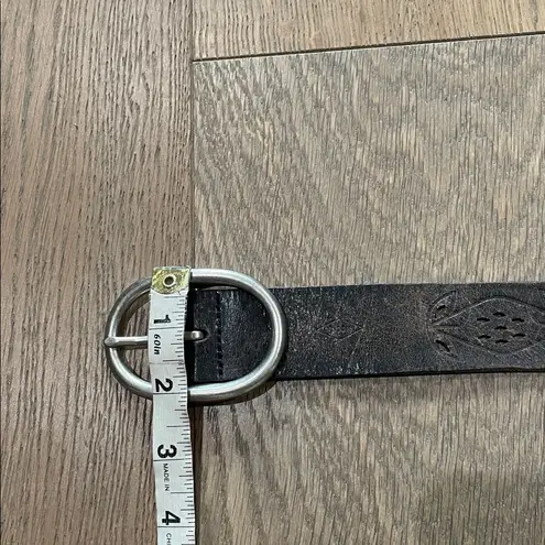 Fossil Vintage  Brown Tooled Leather Belt Cutouts Women’s Size Large