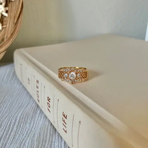 LJ Avon Rosegold Lattice Ring Levinson