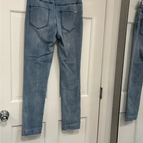 Seven7 Women’s Straight Leg Jeans Raw Hem Light Wash Stretch Denim Ankle Size 6