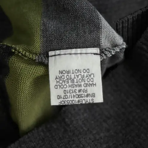 Byer California IZ Stripe Sweater Womens M Gray Green Chevron Knit Y2K Retro