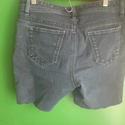 Nine West  Cutoff‎ Jean Shorts Size 8 Like New Dark Denim EUC