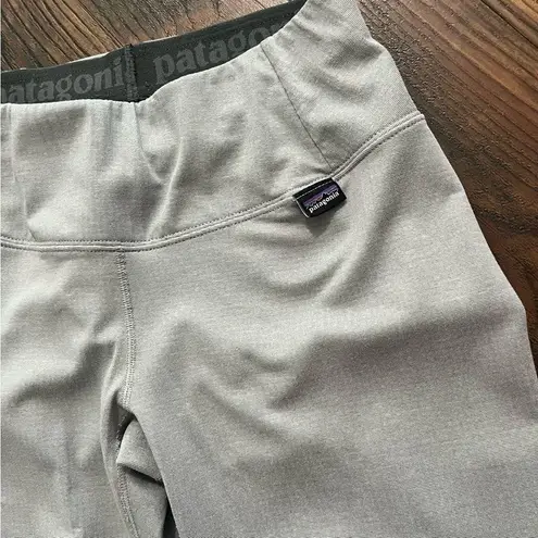 Patagonia  Midweight Capilene Baselayer Pant size XS Gray - Image 3