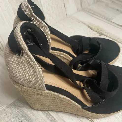 Torrid  Ankle Wrap Espradille Wedges Black Size 9WW Extra Wide Closed Toe New - Image 3