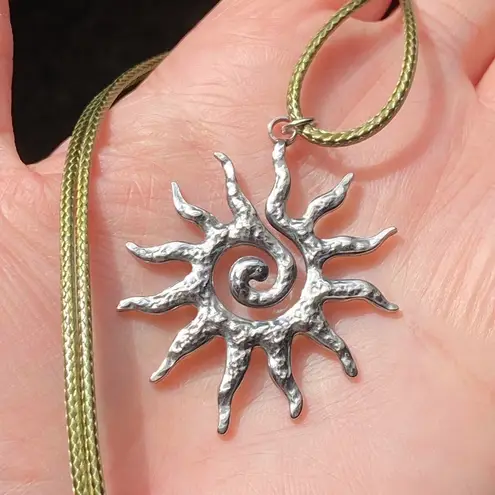 Handmade stainless steel sun boho retro vintage style necklace☀️