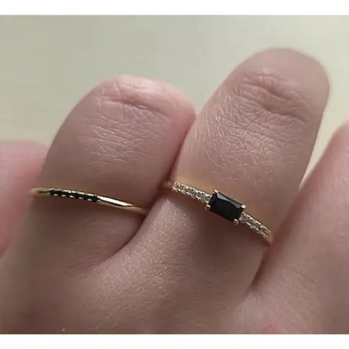 Boutique NEW Women's 18k Gold Plated Baguette Simulated Diamond Black Onyx Ring Size 5.5‎