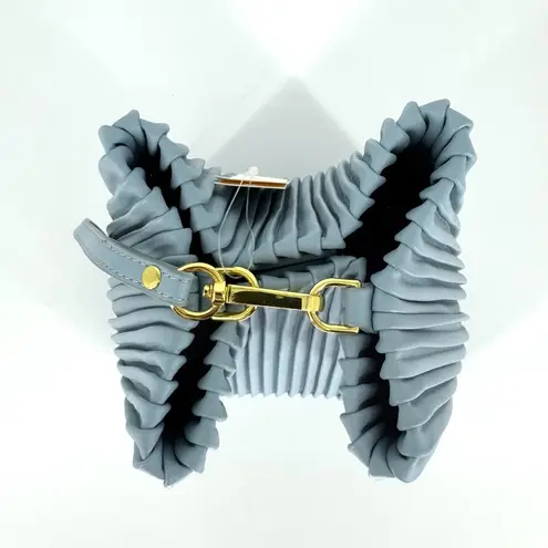 Annie Griffin Annie Handbags Aura Bucket Bag Light Blue NWT