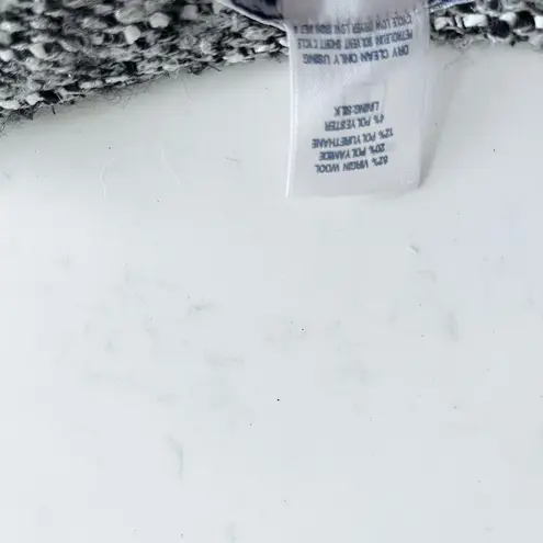 Oscar de la Renta Black White Tweed Ruffled Knee Length Pencil Skirt Size 8