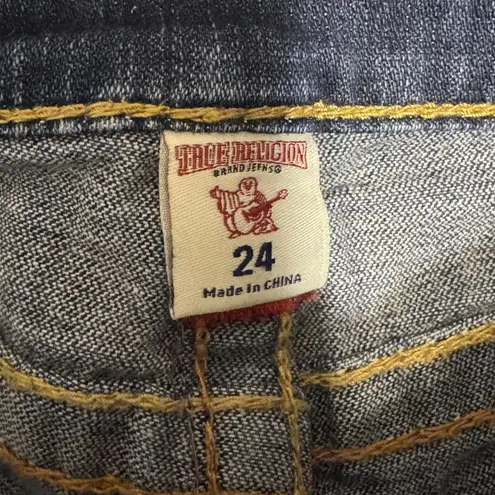 True Religion  Shorts Womens 24 Blue Denim Raw Hem Distressed Cutoff Mid Rise y2k