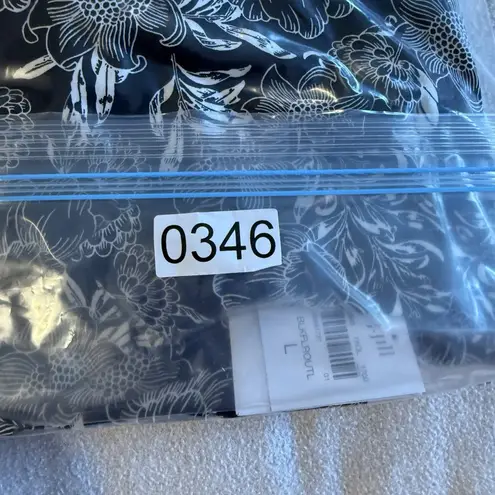 J Jill NWT Sz LG Black White Tropical Floral HiLo Popover Blouse Ruffle Peasant