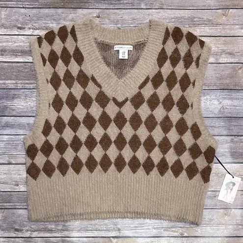 Sincerely Jules Brown Beige Diamonds Harlequin Fuzzy V Neck Pullover Vest Medium