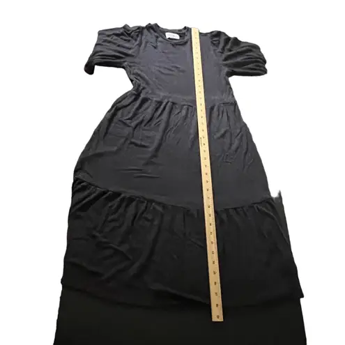 Velvet by Graham Spencer Navy Blue Women's Tiered Sweater Midi Dress Size Small