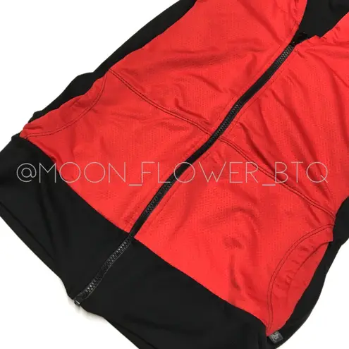 Body Language Reversible Sleeveless Hoodie Black & Red – Edgy Open Side Zip