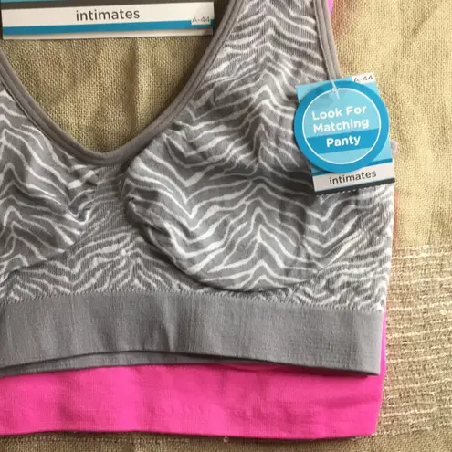 Just Be New Bundle of 2 Animal Print/Neon Pink Sports Bras Stretchy Soft Size Large