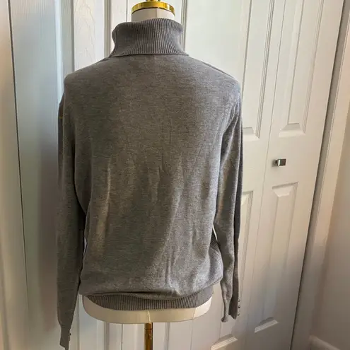 Joseph A Classic Light Gray Turtleneck Sweater – Size XL – Slimming Fit - Image 4