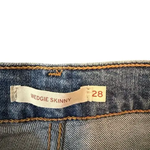 Levi Strauss & CO. Levi's Women's Wedgie Skinny Jeans Size 28 Blue Medium Wash High Rise