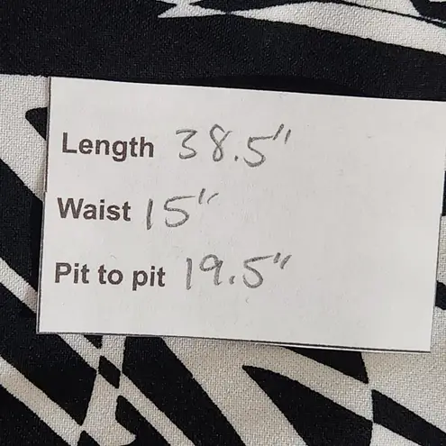 Sangria Black and White Print Dress NWT Size 14 Blouson Dress