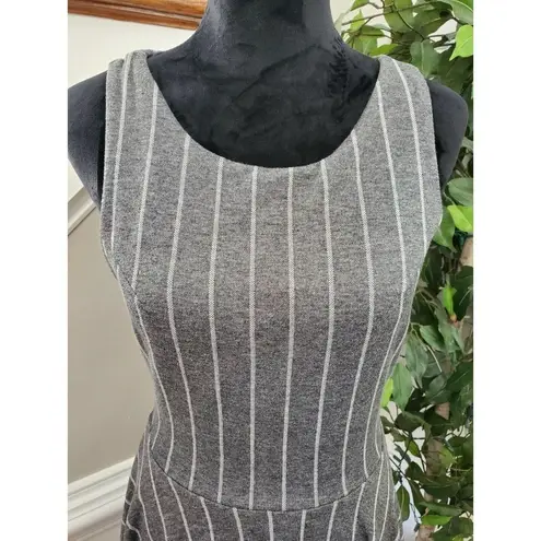 Freeway Apparel Boutique Freeway Women Gray Polyester Round Neck Sleeveless Knee Length Dress S