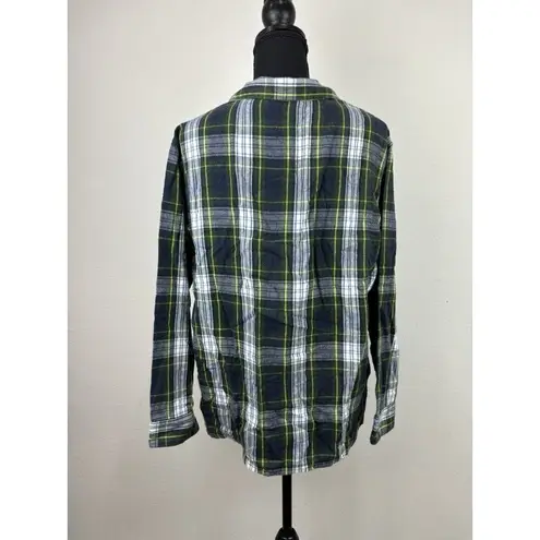 LL Bean Button Front Flannel Shirt Size Medium Relaxed Fit Plaid 100% Cotton