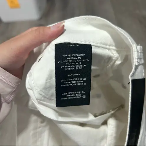 Affliction NEW Vikki Studded White Cut Off Shorts Y2K Size 28