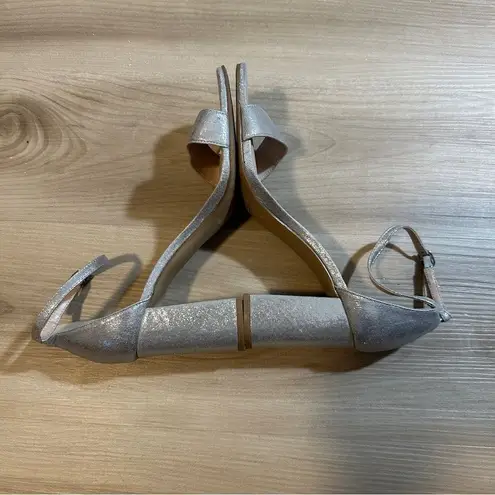 Kelly & Katie Caital Sandal Silver Shimmer Metallic Size 10