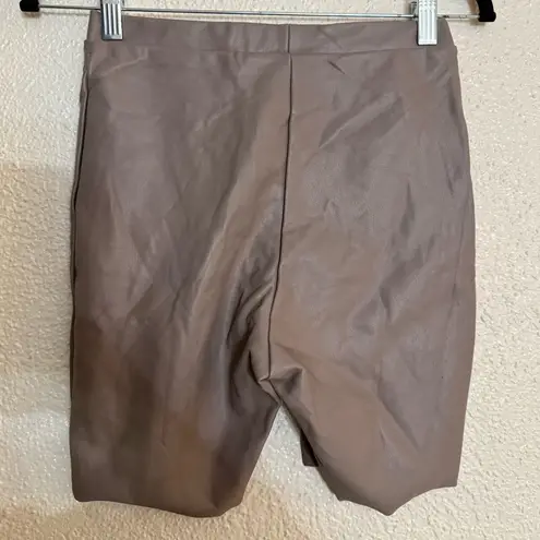 SKIMS faux leather biker short Cement color size S NWT