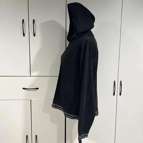 Patagonia  zip up hoodie . Size L