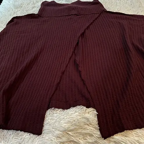Free People  Date Night Waffle Knit Cowl Neck Top Burgundy Size M (NWT)