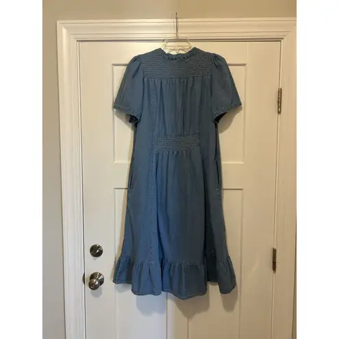 Denim Dress Embroidered Floral Dress with Pockets Size Petite Large Grandma Core Blue