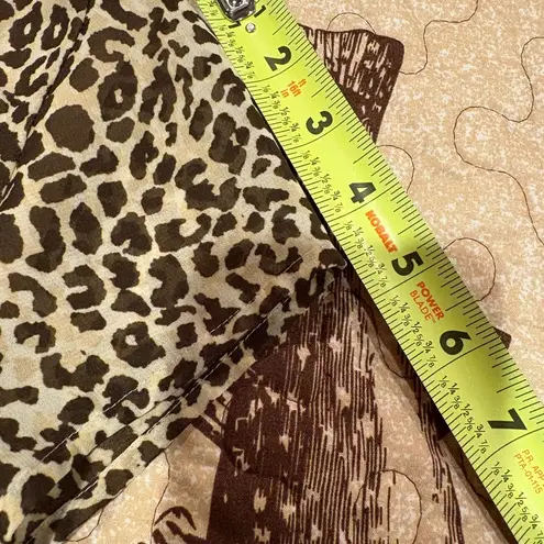 Jones Wear women's top with a leopard print size 4