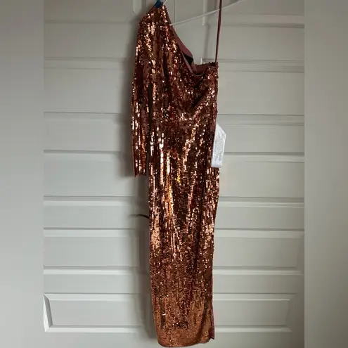 Mac Duggal Sequined One Sleeve Column Gown- Copper